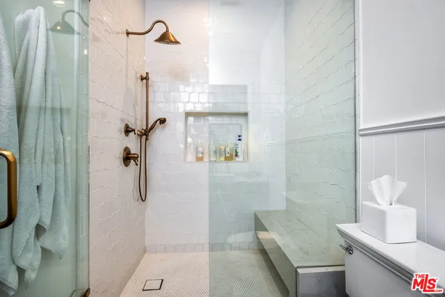 $5,000,000 | 320 North Alta Vista Boulevard, Los Angeles, CA 90036