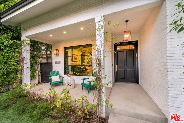 $5,000,000 | 320 North Alta Vista Boulevard, Los Angeles, CA 90036