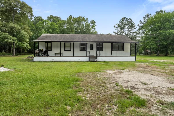 $1,800 | 541 Trails End Drive, Cleveland, TX 77328