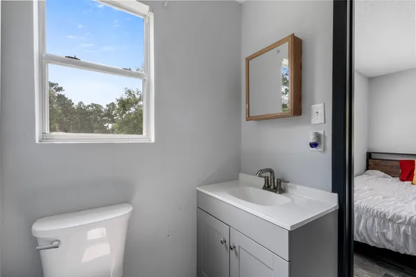 $1,800 | 541 Trails End Drive, Cleveland, TX 77328