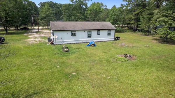 $1,800 | 541 Trails End Drive, Cleveland, TX 77328