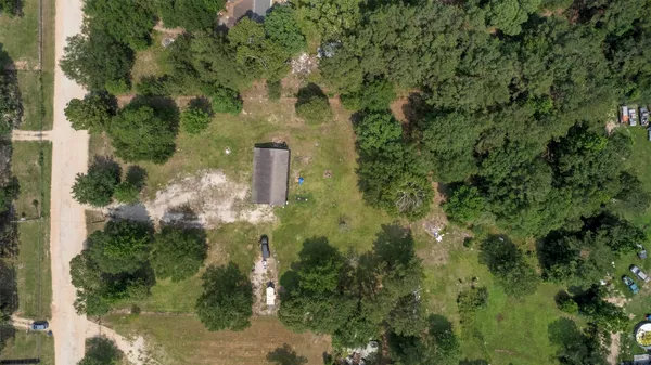 $1,800 | 541 Trails End Drive, Cleveland, TX 77328