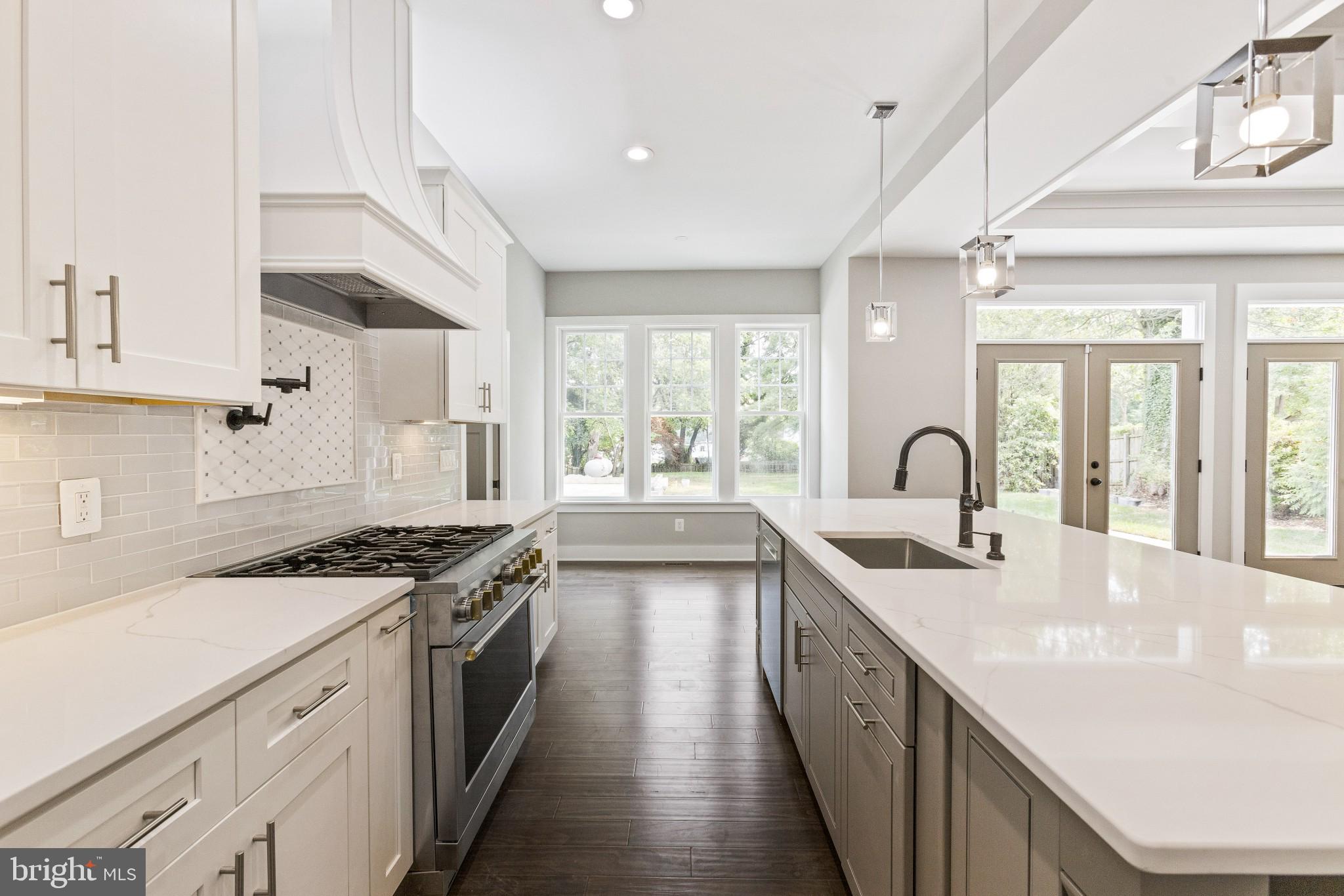 4215 Knowles Avenue Kensington, MD 20895 - Photo 13 of 64