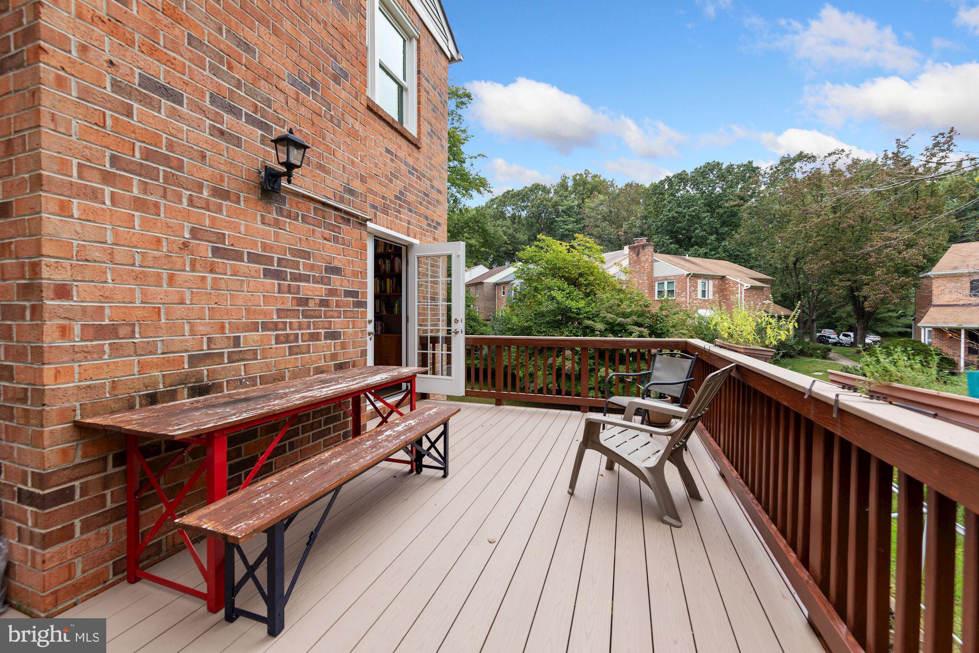 7631 Heatherton Lane Potomac, MD 20854 - Photo 6 of 16