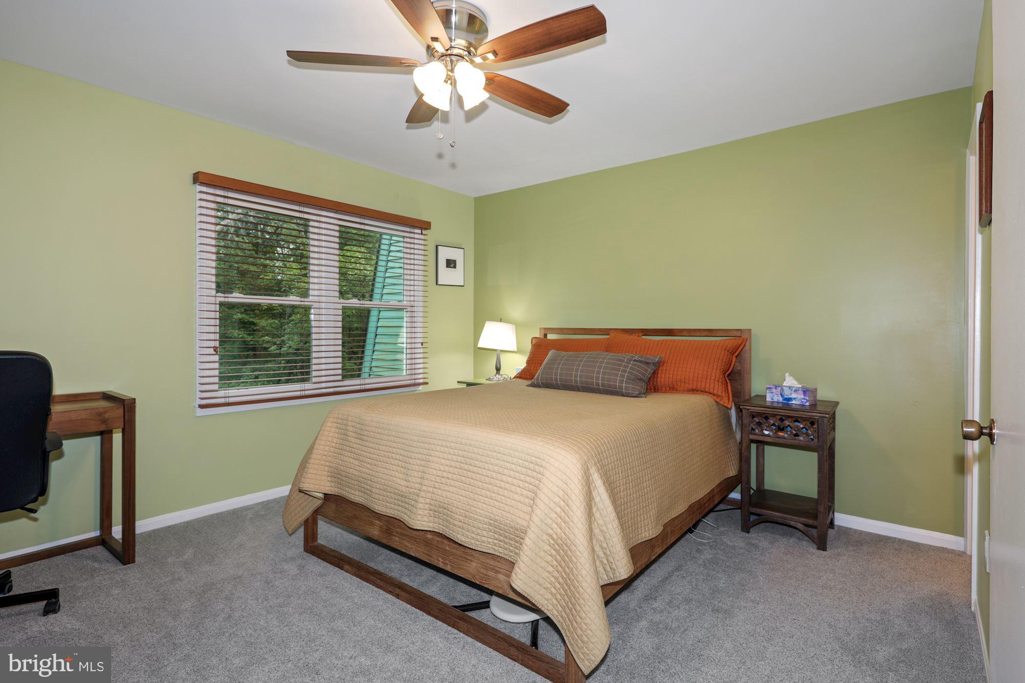 7631 Heatherton Lane Potomac, MD 20854 - Photo 9 of 16