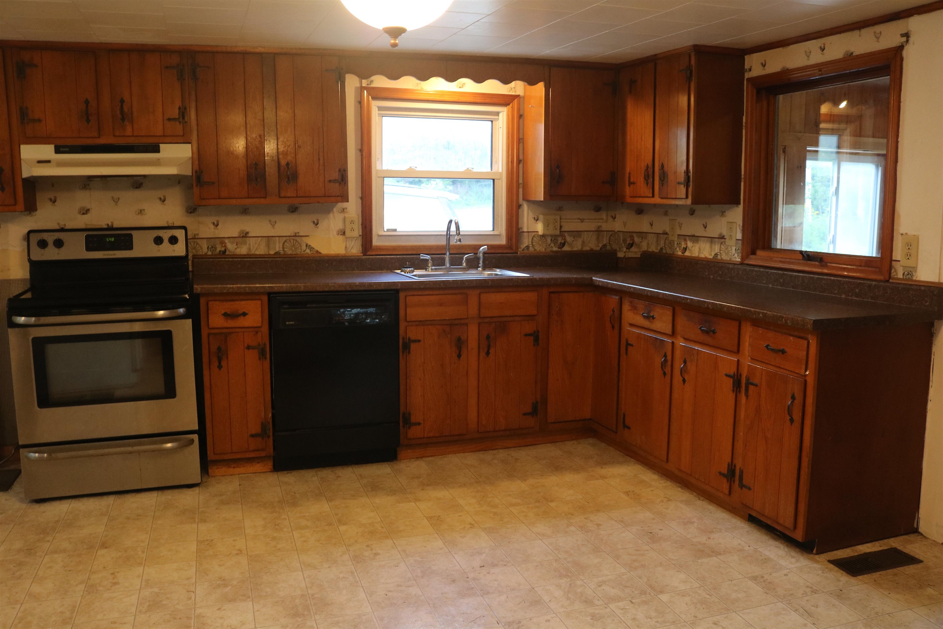 1675 Highway 78 Sheldon, VT 05457 - Photo 13 of 28