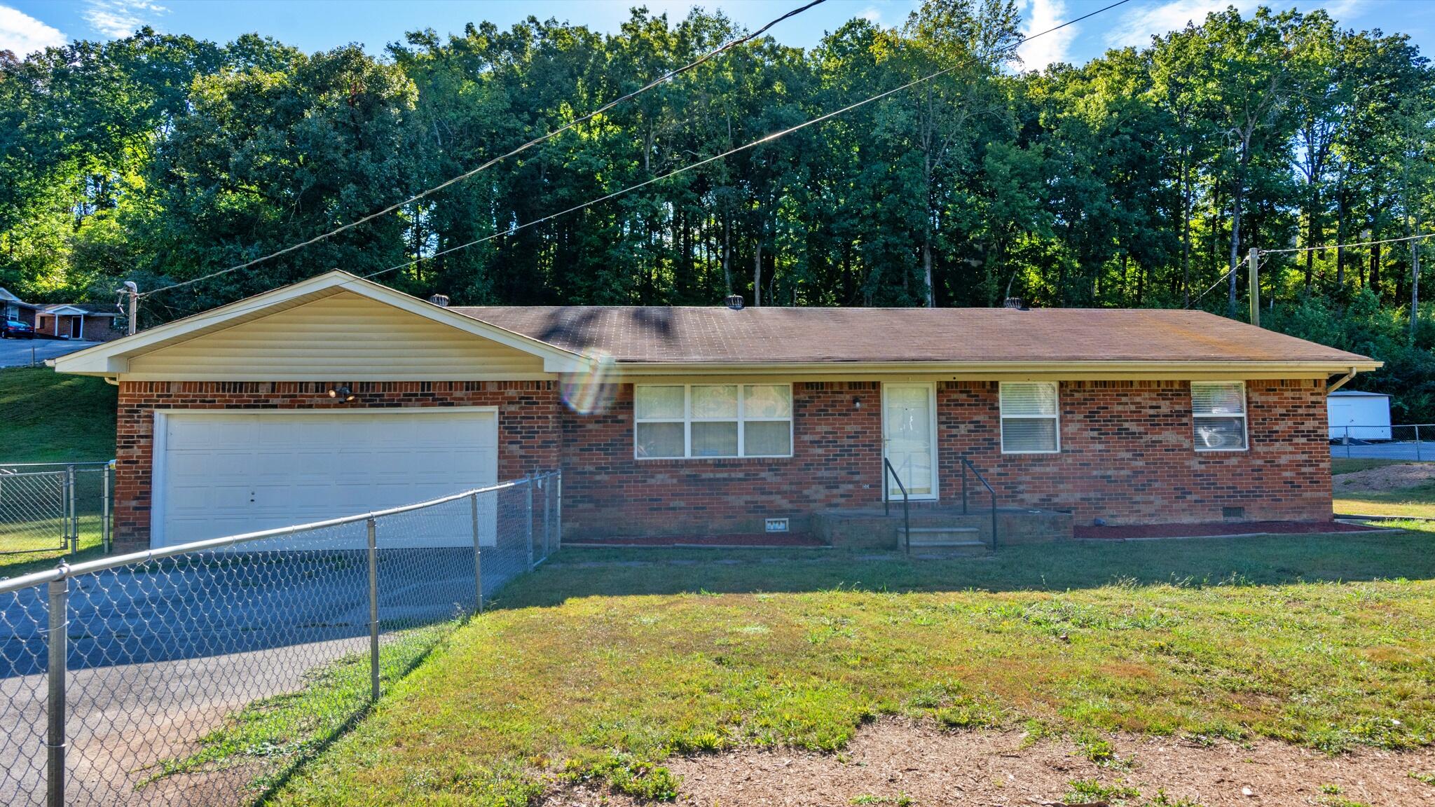 718 Lullwater Road Red Bank, TN 37405 - Photo 1 of 32 718LullwaterDr-3