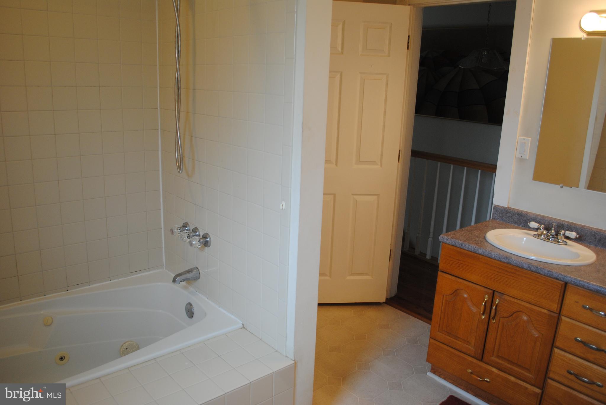 606 Moreboro Road Hatboro, PA 19040 - Photo 14 of 19 Gallery Image 14