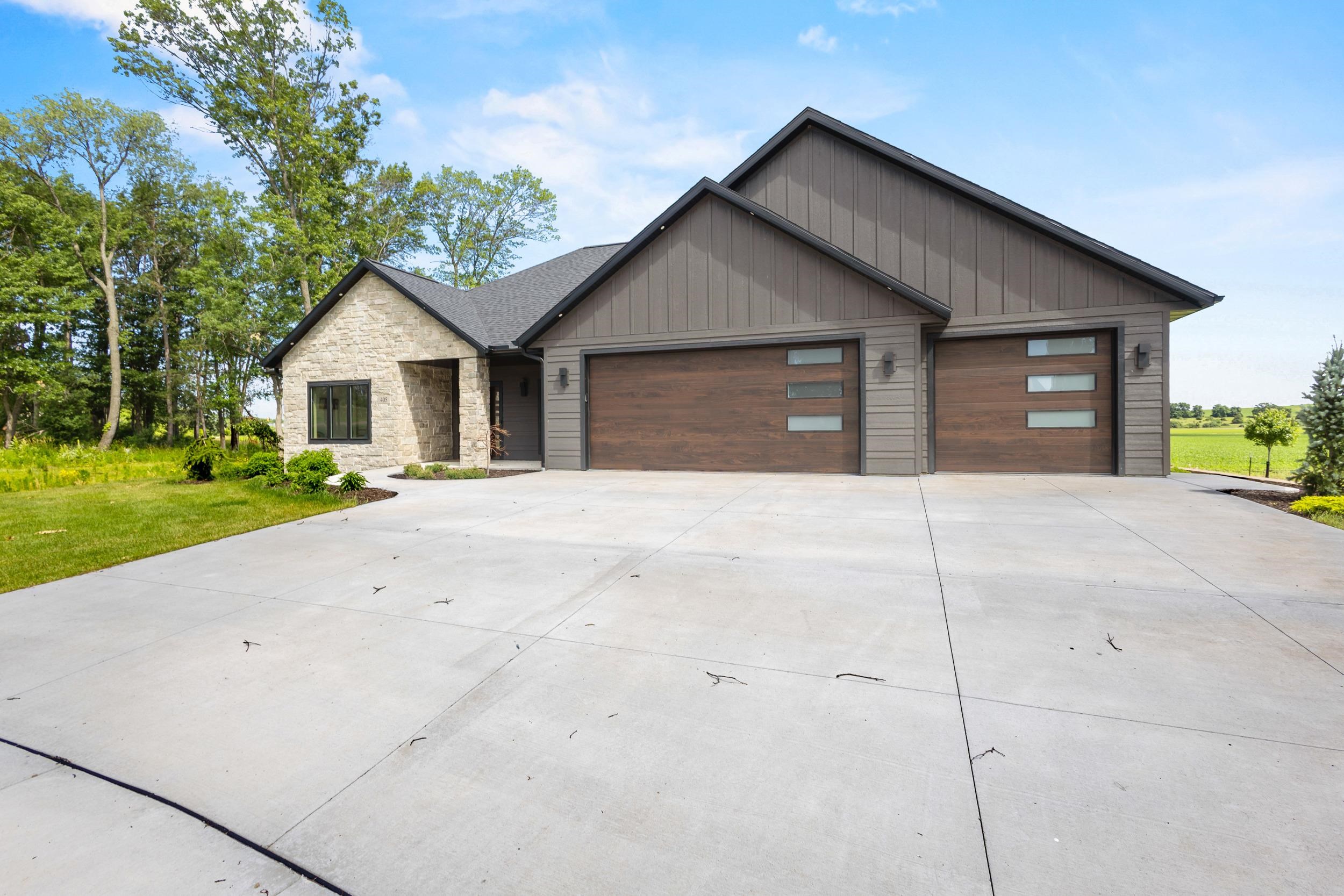 405 Prairie View Portage, WI 53901 - Photo 4 of 77