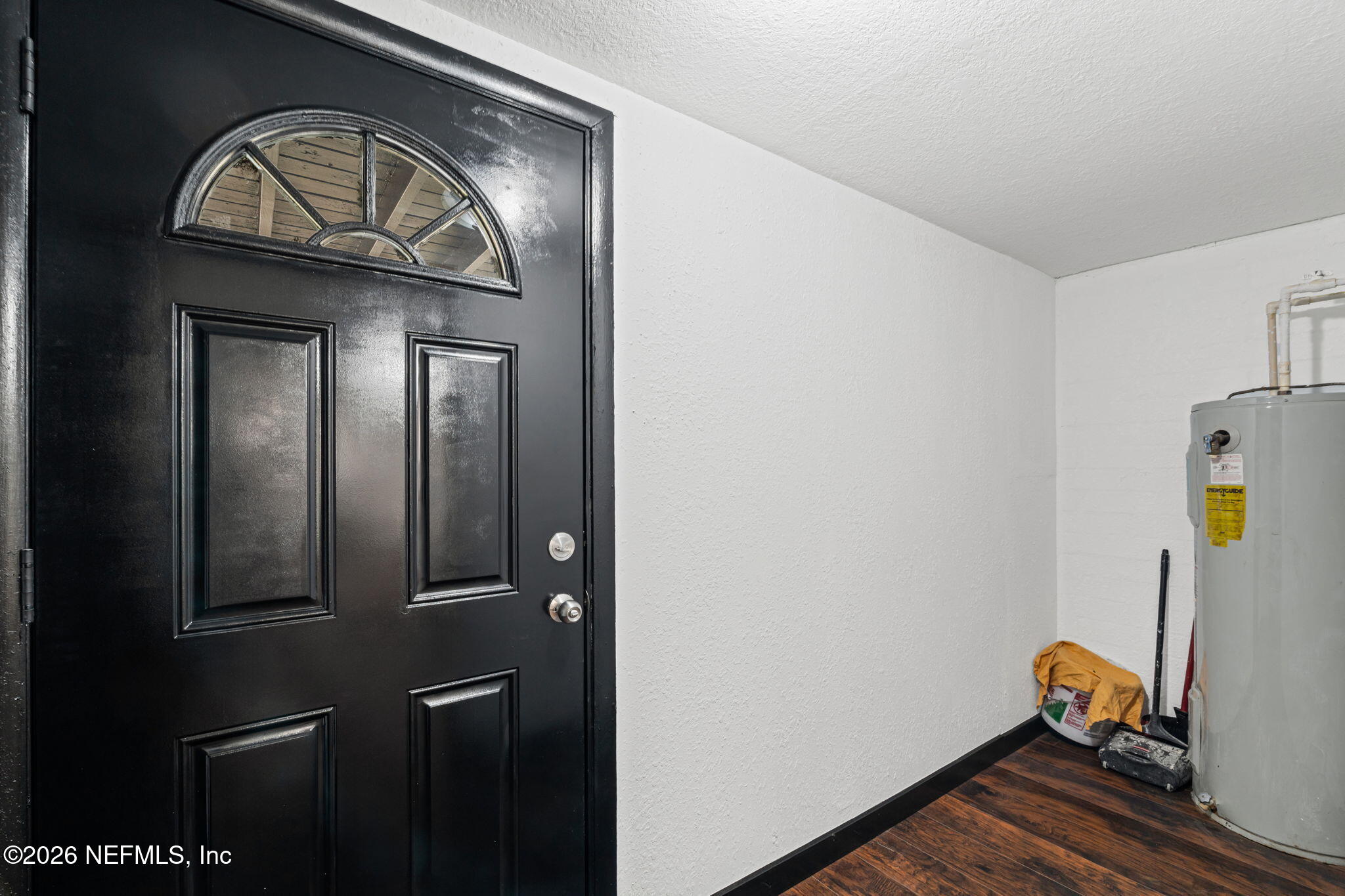 7032 Deauville Road Jacksonville, FL 32205 - Photo 15 of 43 utility room