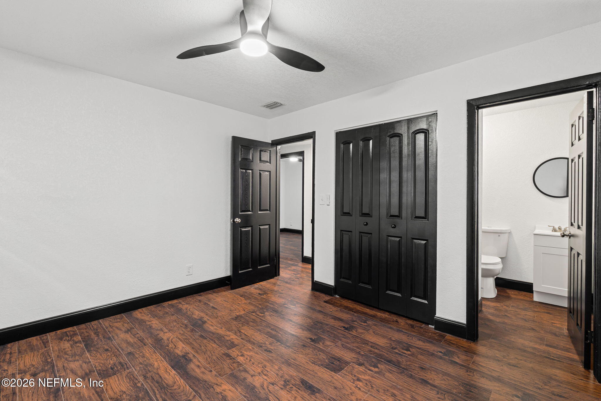 7032 Deauville Road Jacksonville, FL 32205 - Photo 19 of 43 master bedroom