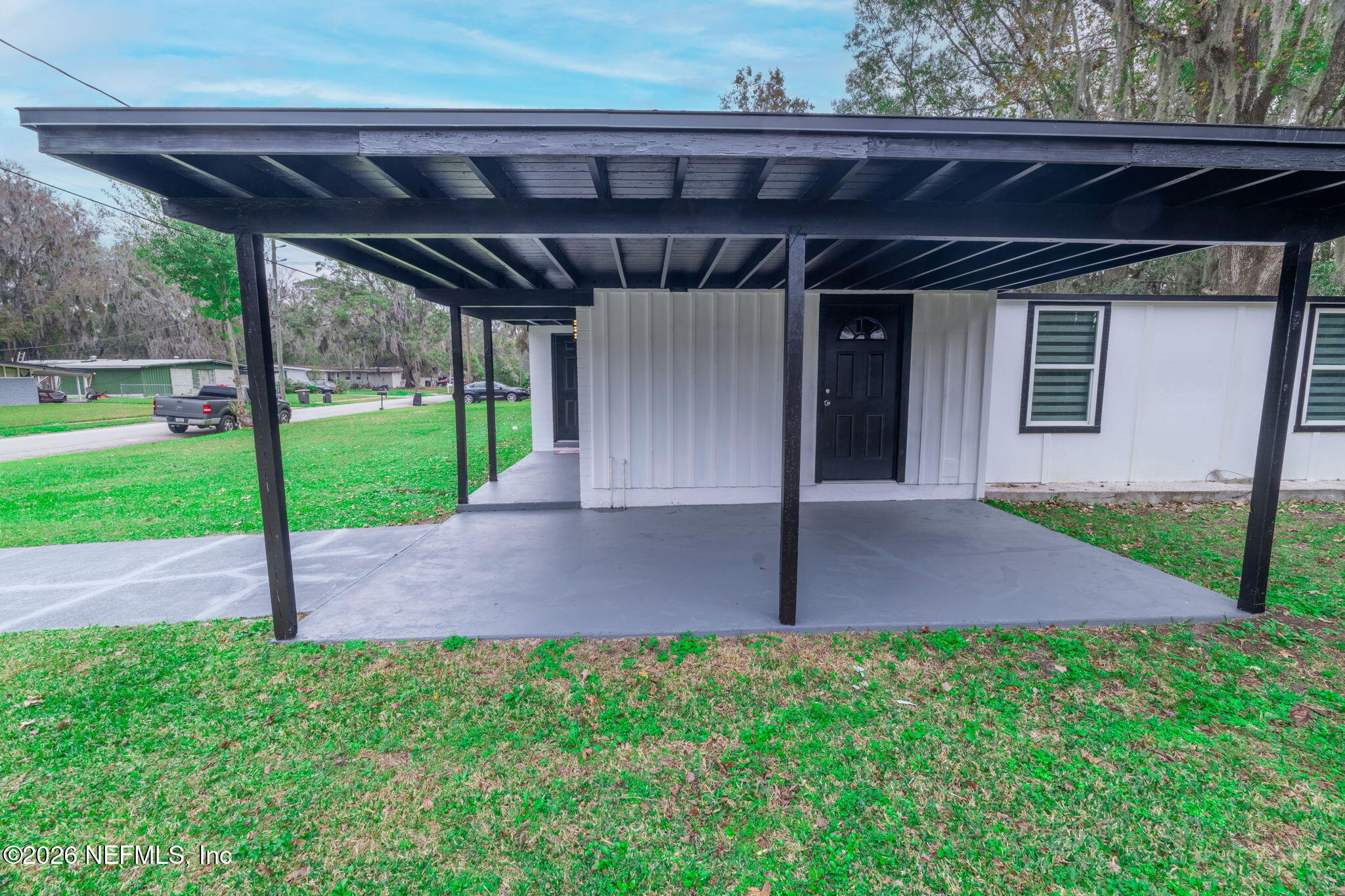 7032 Deauville Road Jacksonville, FL 32205 - Photo 30 of 43 carport