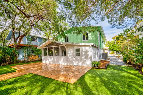 $725,000 | 184 Pearl Avenue, Tavernier, FL 33070