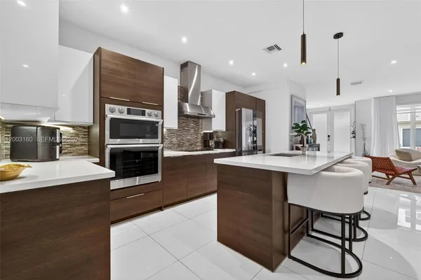 $5,500 | 10363 Northwest 63rd Terrace, Doral, FL 33178