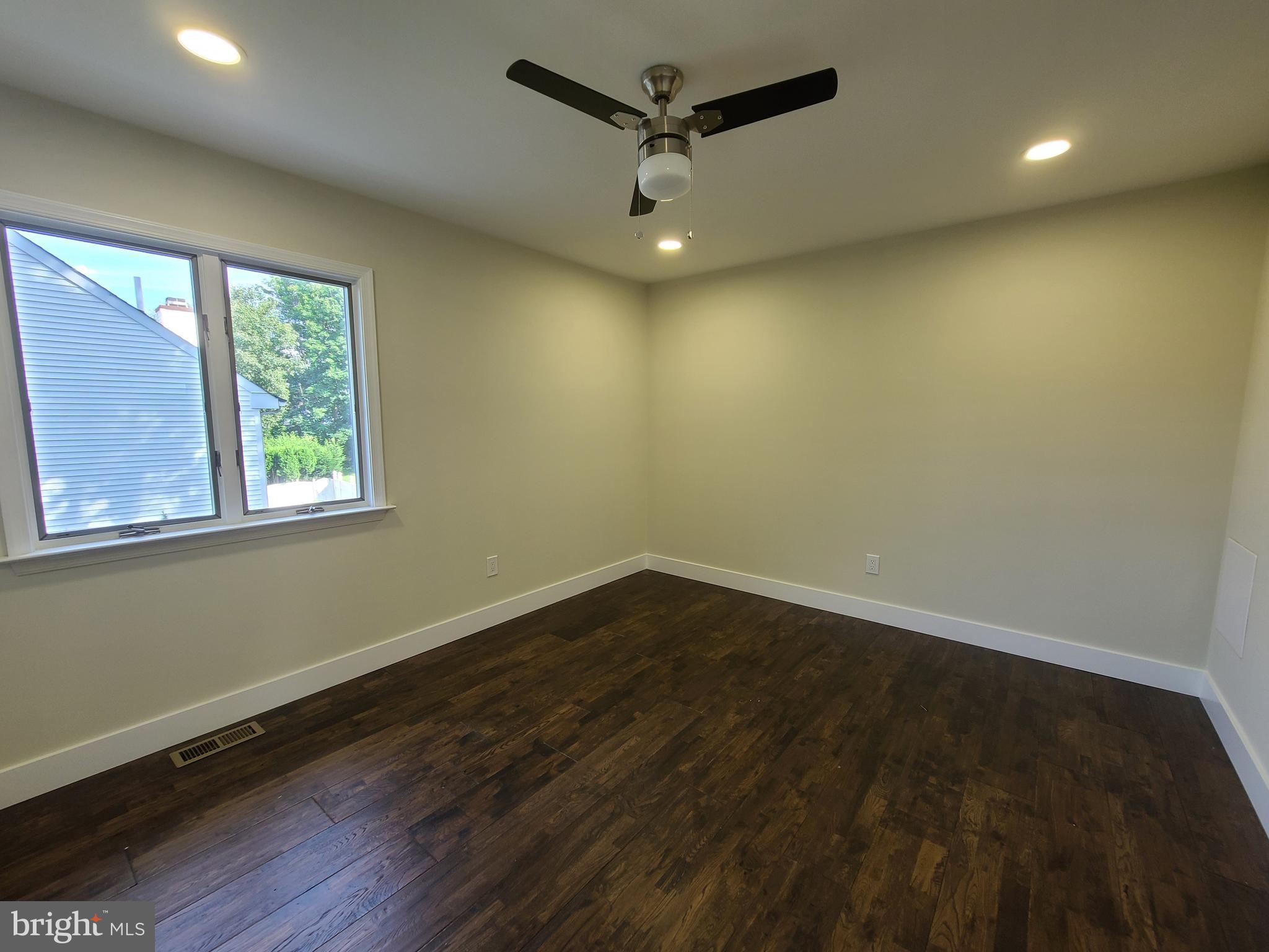 13013 Proctor Road Philadelphia, PA 19116 - Photo 14 of 25
