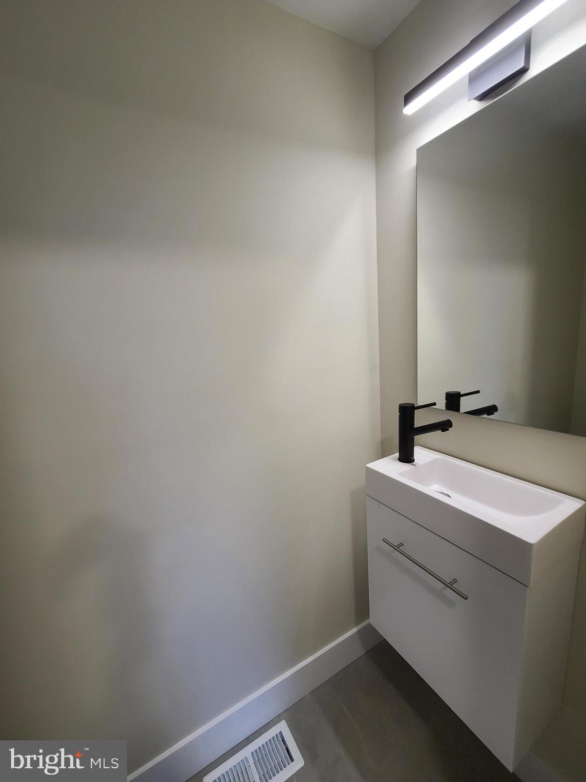 13013 Proctor Road Philadelphia, PA 19116 - Photo 19 of 25