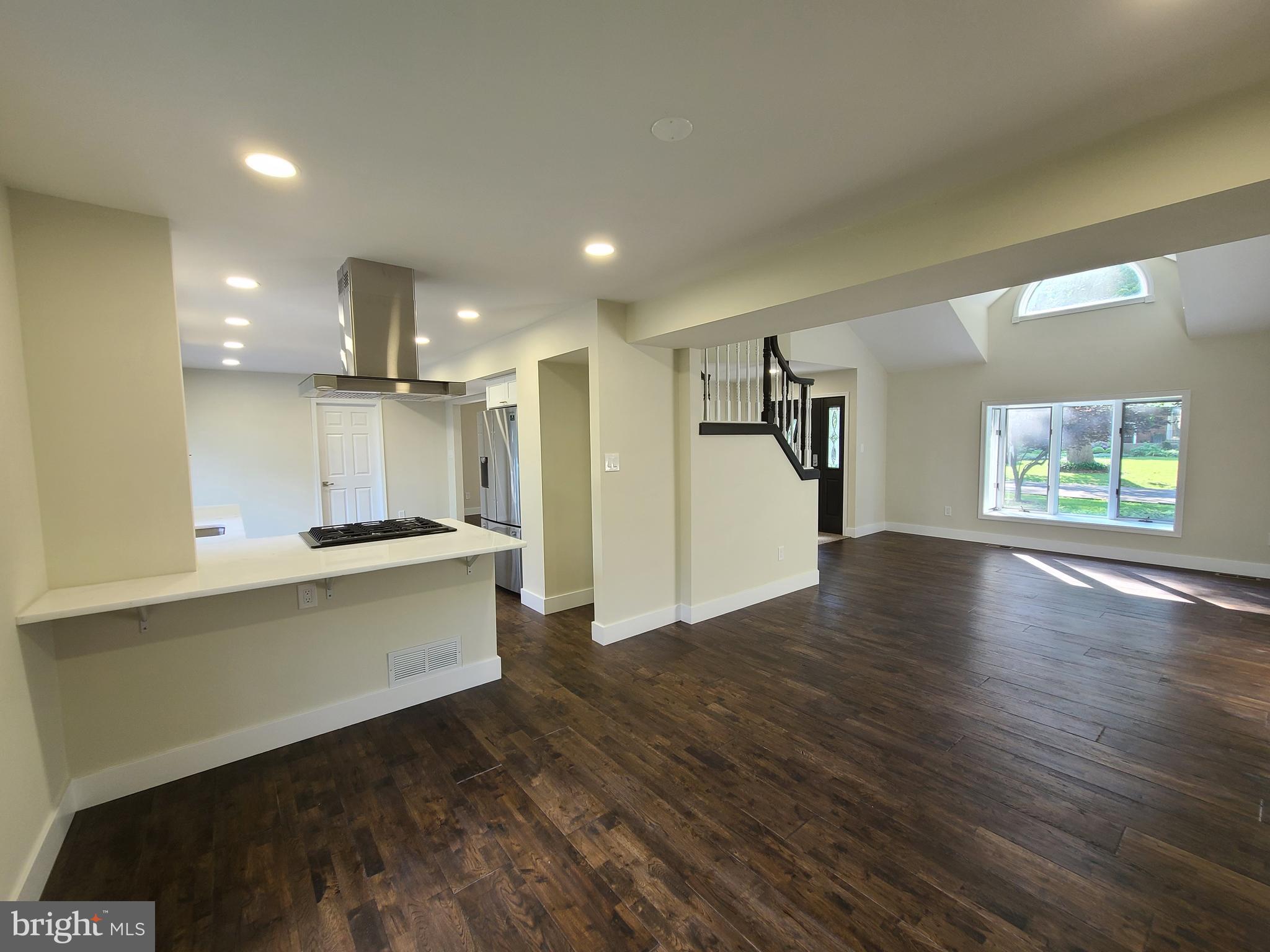 13013 Proctor Road Philadelphia, PA 19116 - Photo 4 of 25
