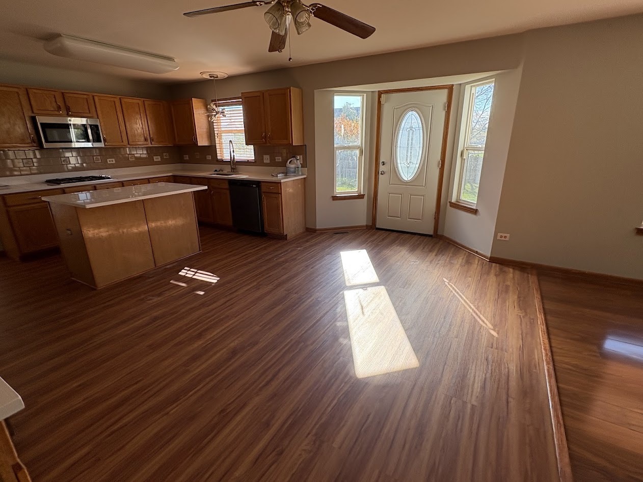 23901 Cahills Way Plainfield, IL 60586 - Photo 7 of 22