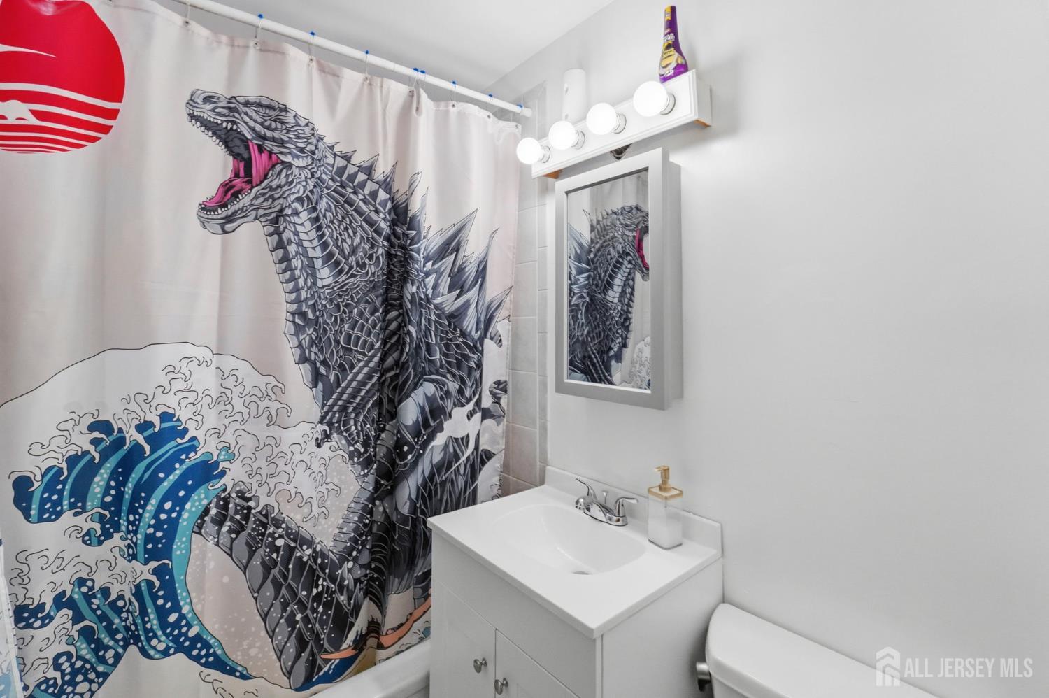 27 Glenville Road Edison, NJ 08817 - Photo 13 of 16