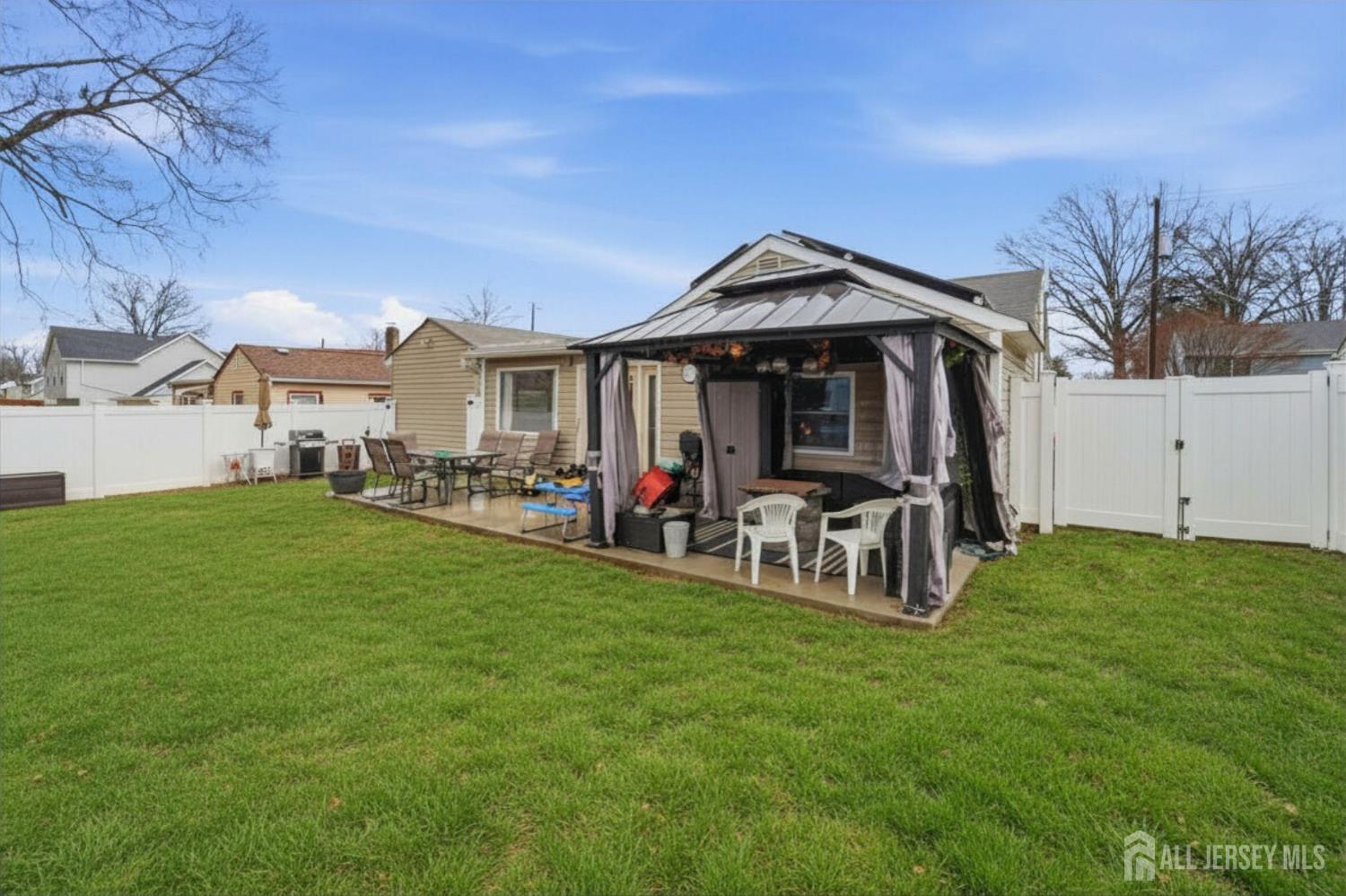 27 Glenville Road Edison, NJ 08817 - Photo 16 of 16