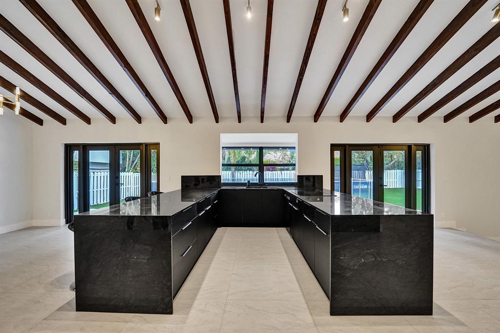 3501 North Park Road Hollywood, FL 33021 - Photo 14 of 55 a black and white checkered floor