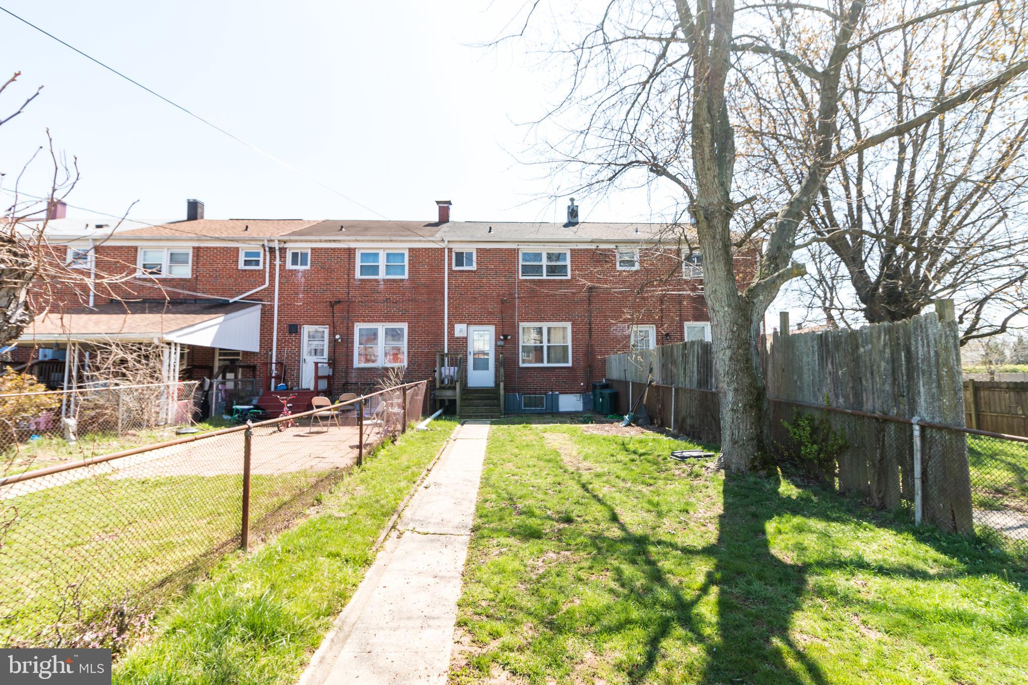 136 Bladen Road Baltimore, MD 21221 - Photo 21 of 23 back yard