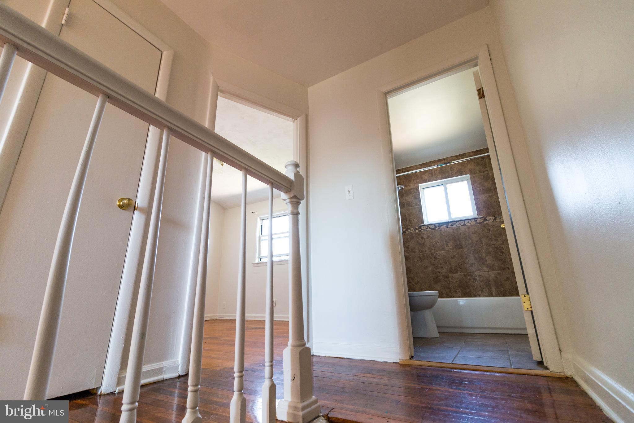 136 Bladen Road Baltimore, MD 21221 - Photo 7 of 23 Gallery Image 7