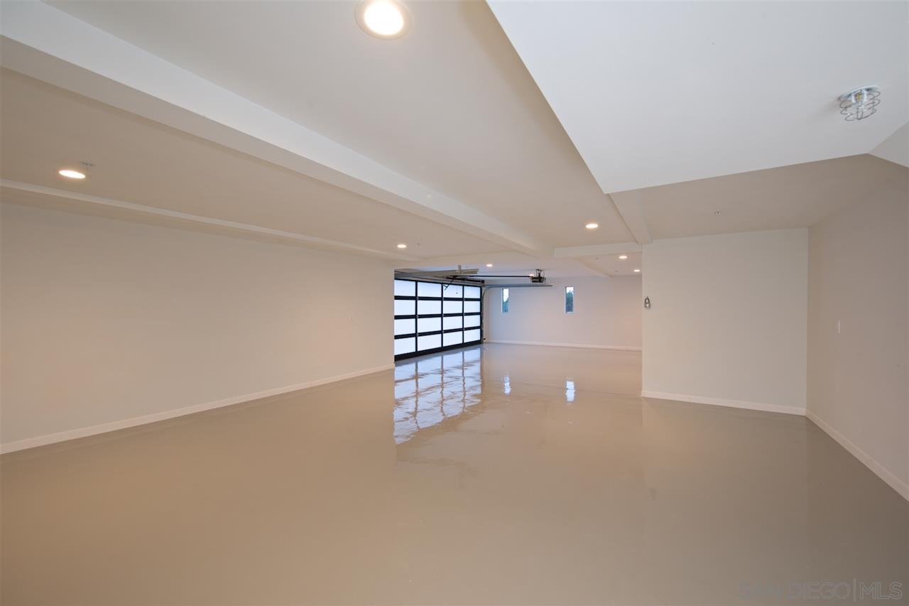 850 La Jolla Rancho Road La Jolla, CA 92037 - Photo 21 of 25