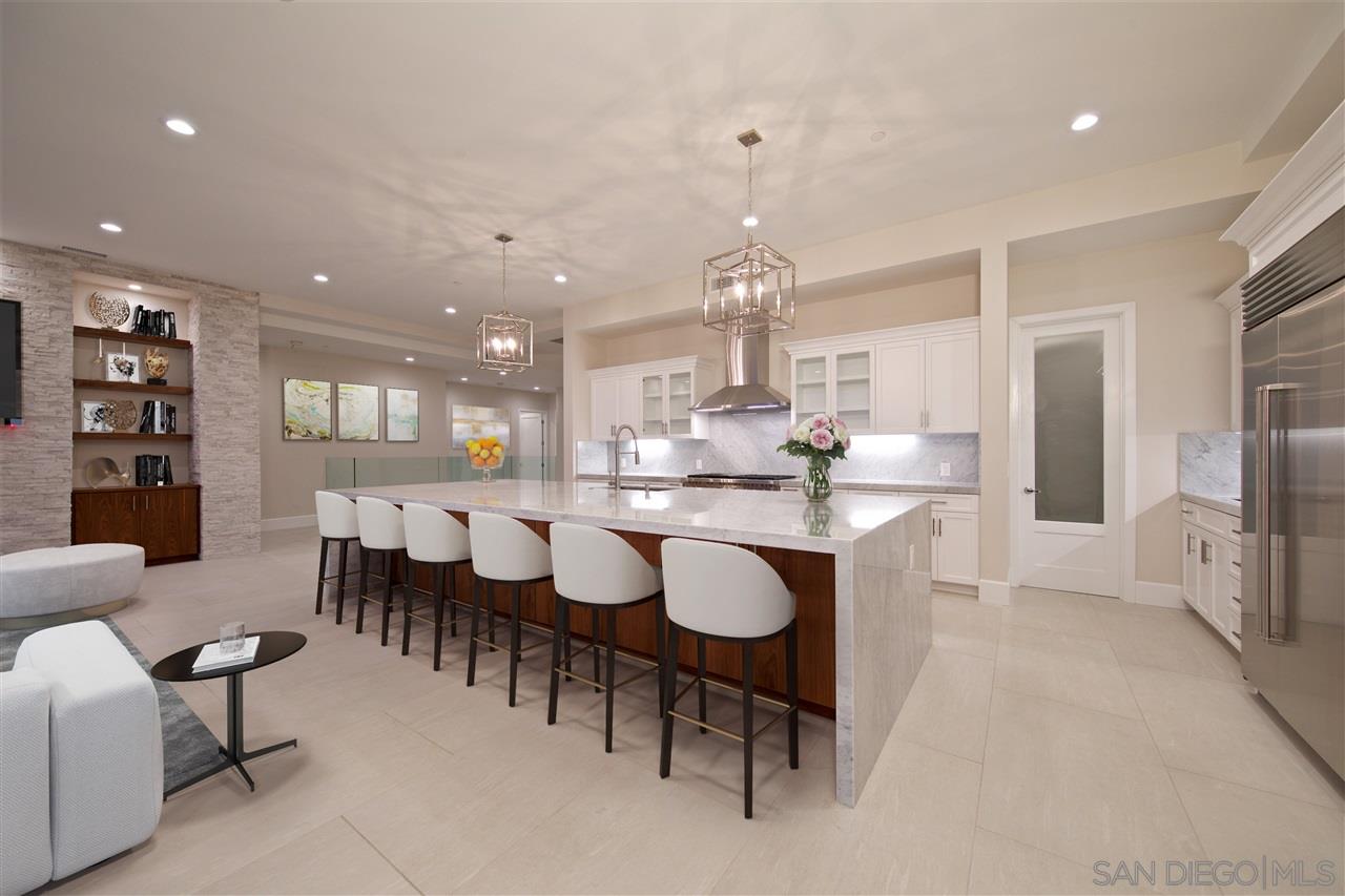 850 La Jolla Rancho Road La Jolla, CA 92037 - Photo 5 of 25