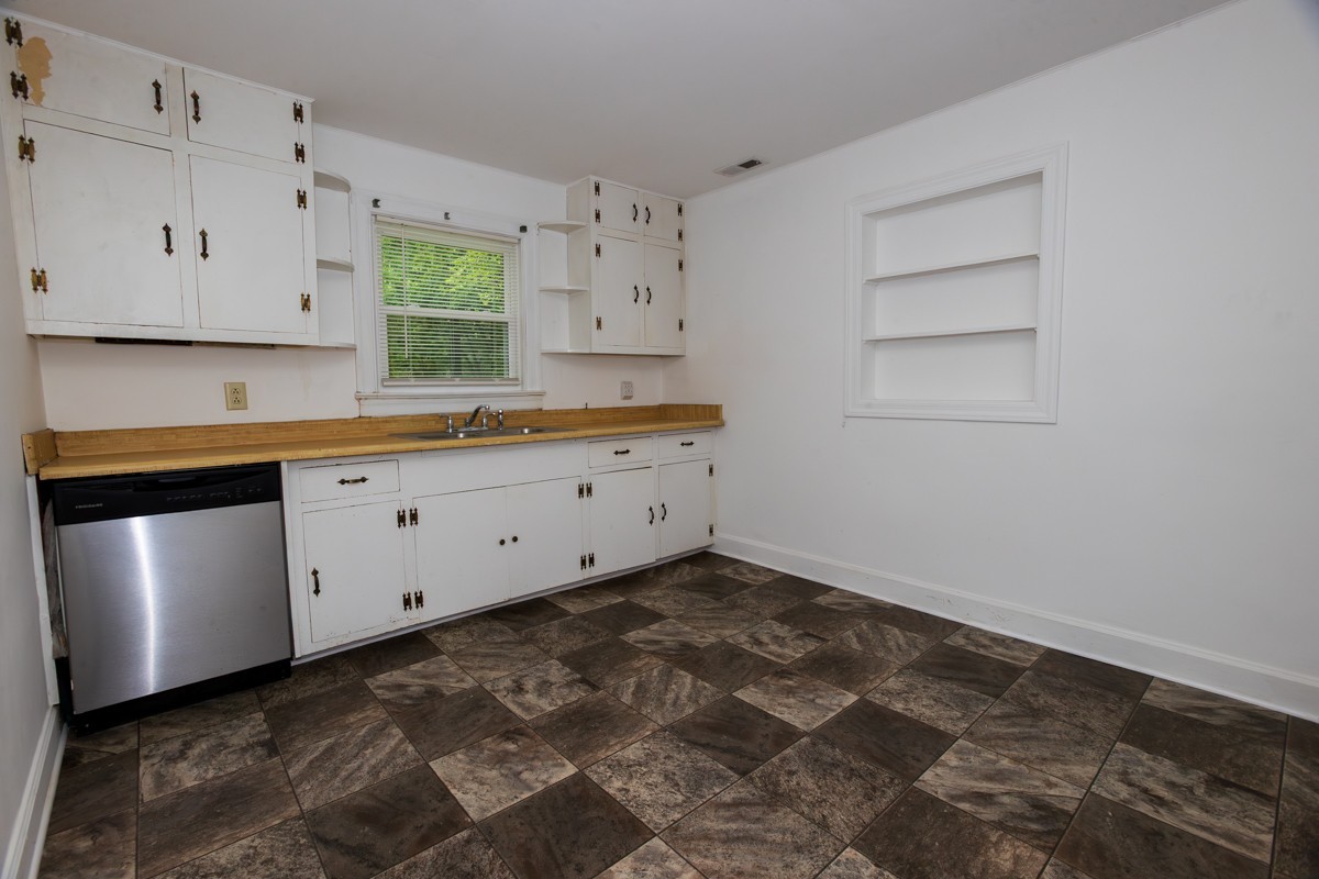 266 Denny Road Clarksville, TN 37043 - Photo 19 of 52