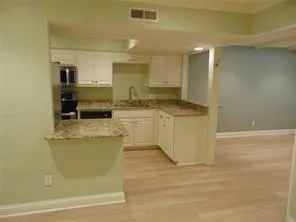 $1,900 | 4816 Amesbury Drive, Unit 227, Dallas, TX 75206