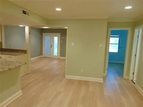 $1,900 | 4816 Amesbury Drive, Unit 227, Dallas, TX 75206
