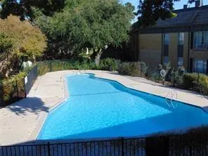$1,900 | 4816 Amesbury Drive, Unit 227, Dallas, TX 75206