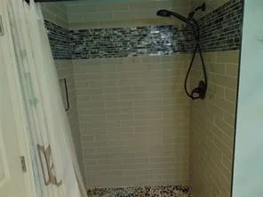$1,900 | 4816 Amesbury Drive, Unit 227, Dallas, TX 75206