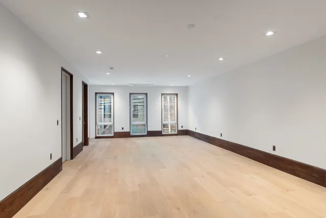 $3,100,000 | 87 Jefferson Street, Unit 1, Hoboken, NJ 07030