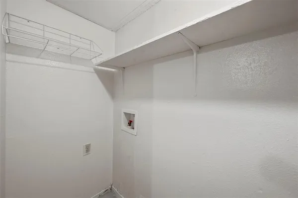 $1,775 | 14800 Enterprise Drive, Unit 22D, Farmers Branch, TX 75234