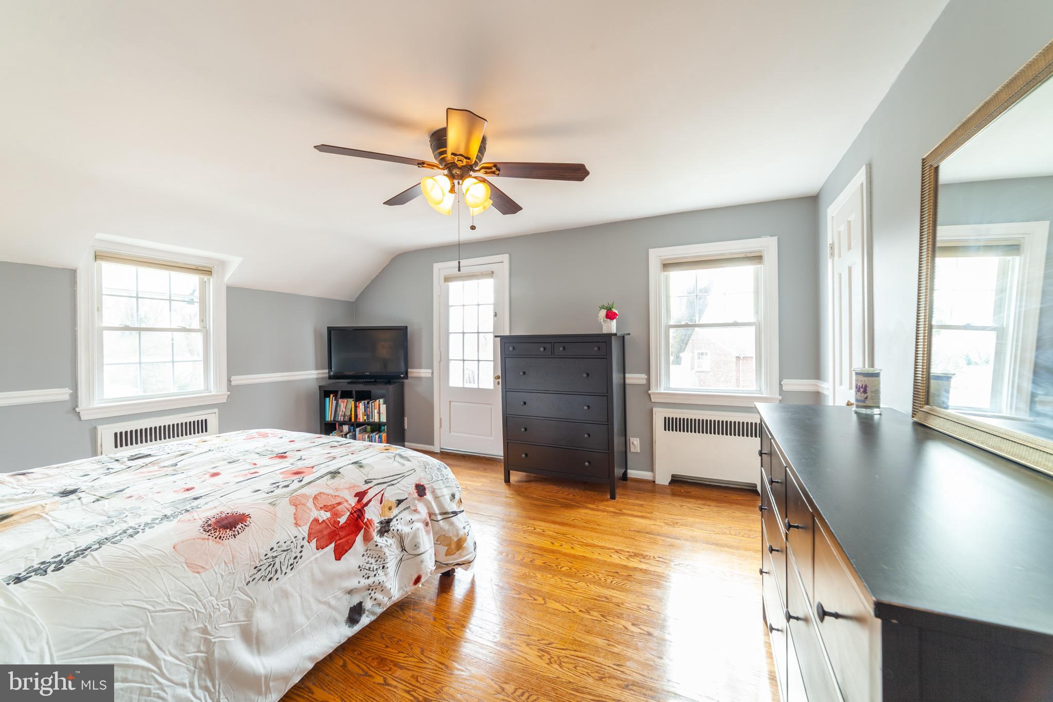 5 Green Valley Road Wallingford, PA 19086 - Photo 15 of 24 Master Bedroom