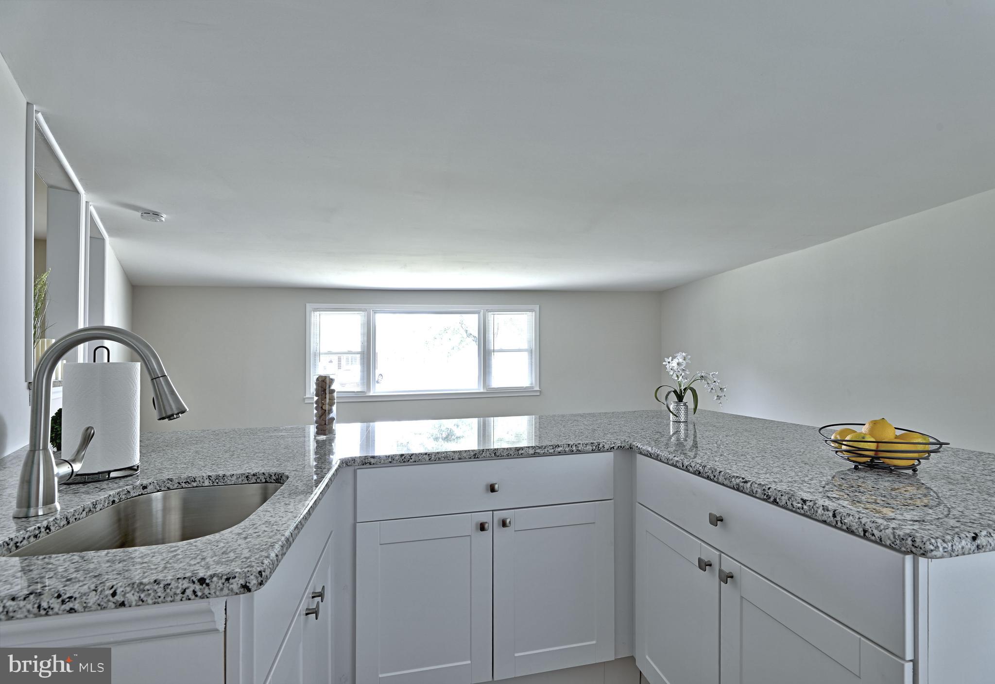 139 Willowbrook Road Cherry Hill, NJ 08034 - Photo 18 of 52 Family room bar