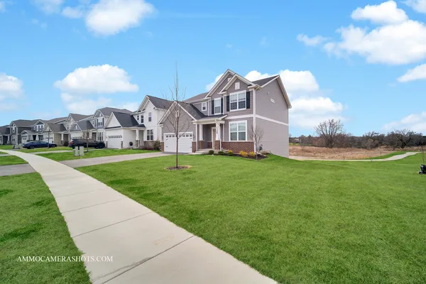 $644,500 | 1398 Kessler Drive, Mundelein, IL 60060