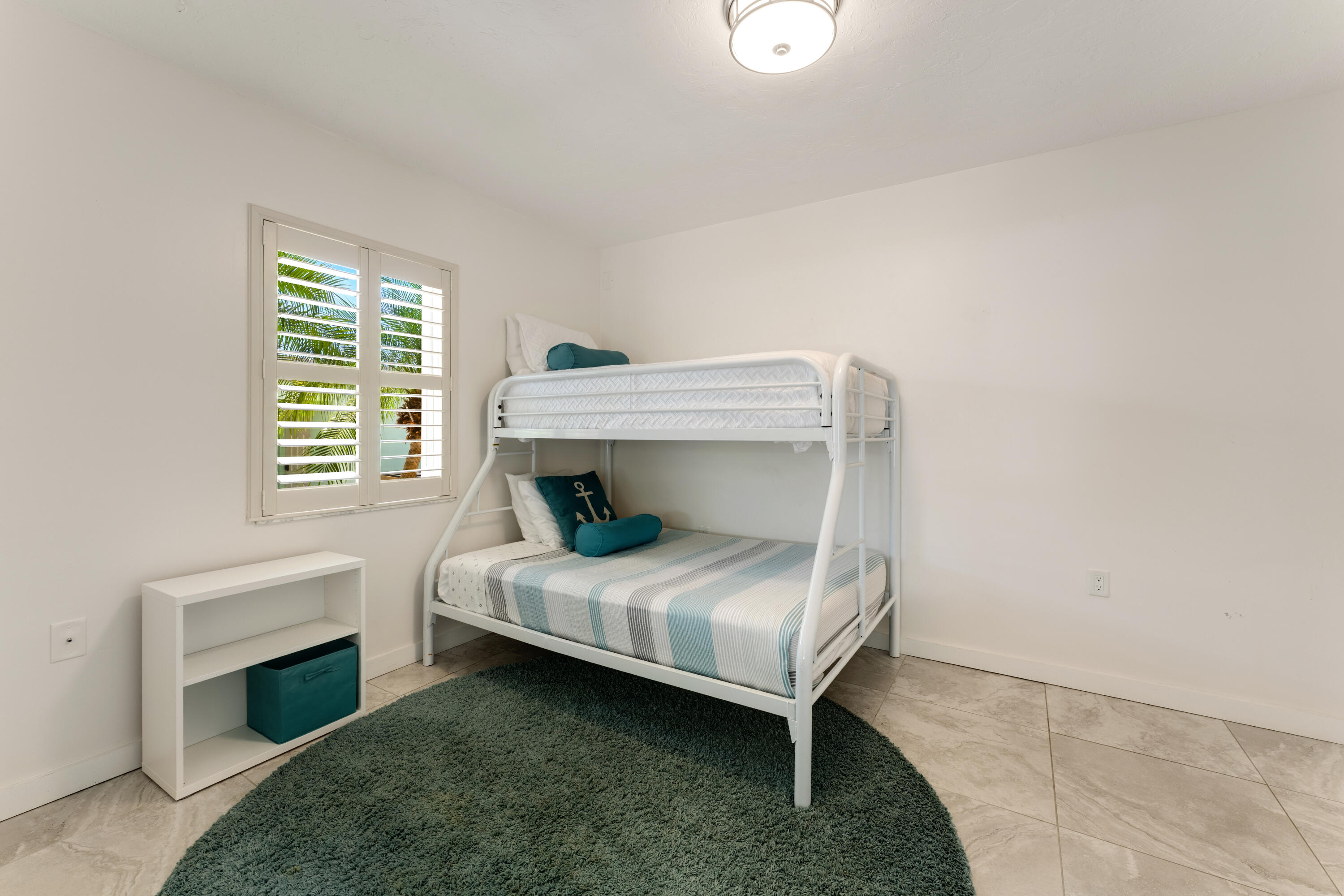 440 9th Street Key Colony Beach, FL 33051 - Photo 24 of 50 Roomy 3rd Bedroom