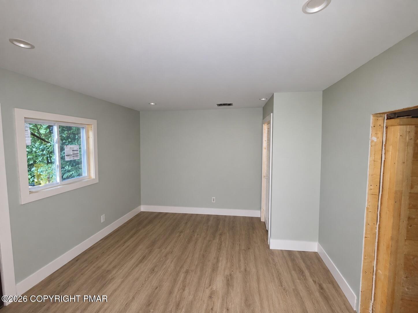 6375 Decker Road Bushkill, PA 18324 - Photo 23 of 46 23
