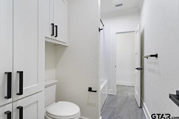 $700,000 | 10725 Red Bud Place, Whitehouse, TX 75791