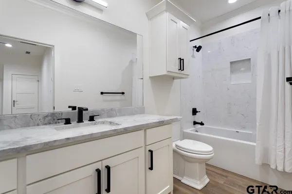 $700,000 | 10725 Red Bud Place, Whitehouse, TX 75791