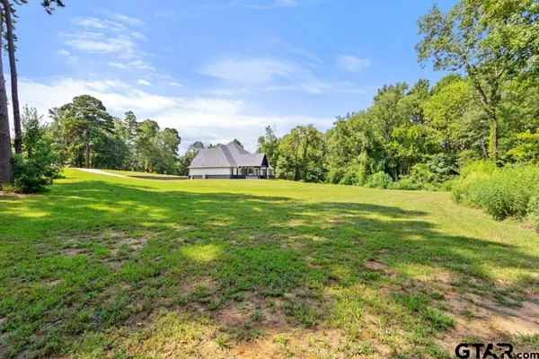 $700,000 | 10725 Red Bud Place, Whitehouse, TX 75791