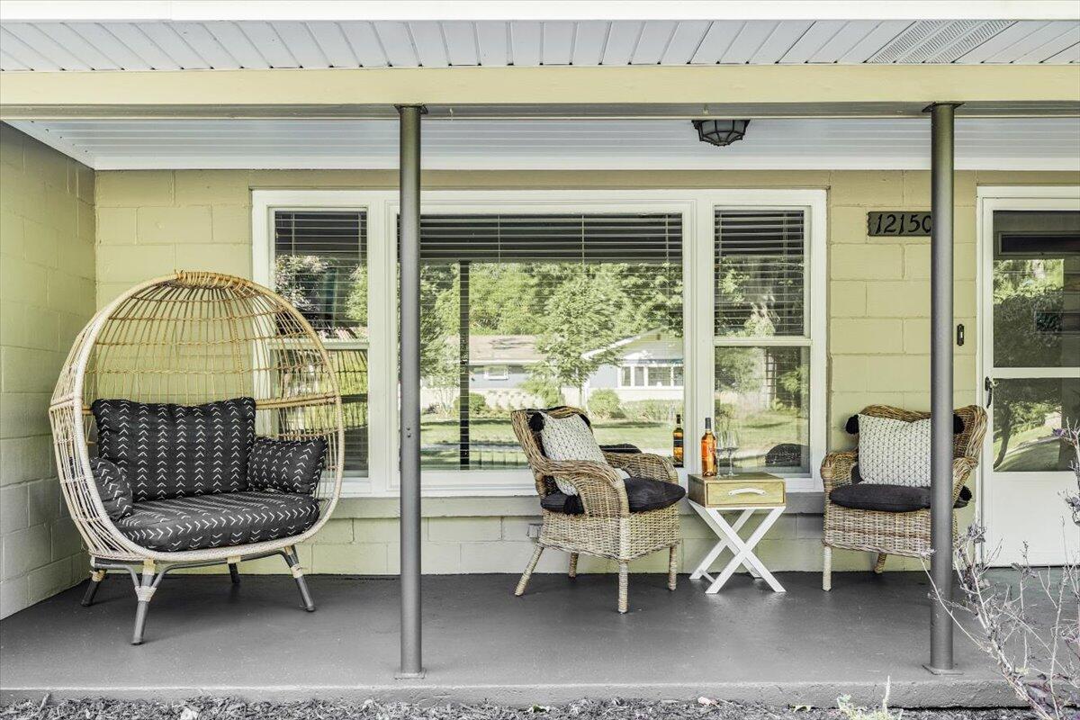 12150 Dunes Road Sawyer, MI 49125 - Photo 5 of 83 Front Porch