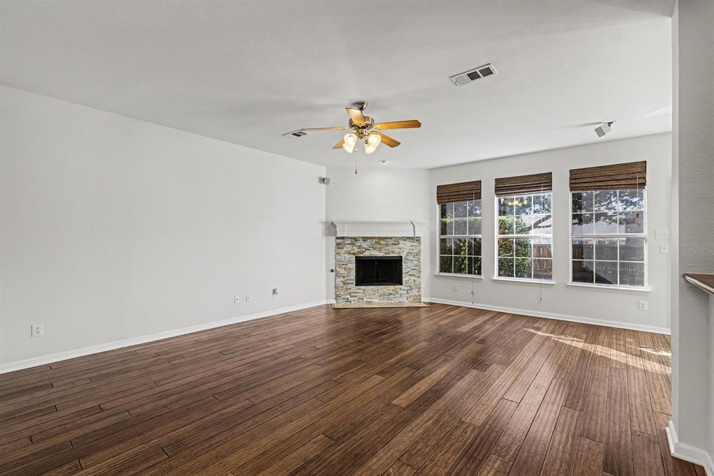 2109 Glen Manor Road Corinth, TX 76208 - Photo 4 of 23