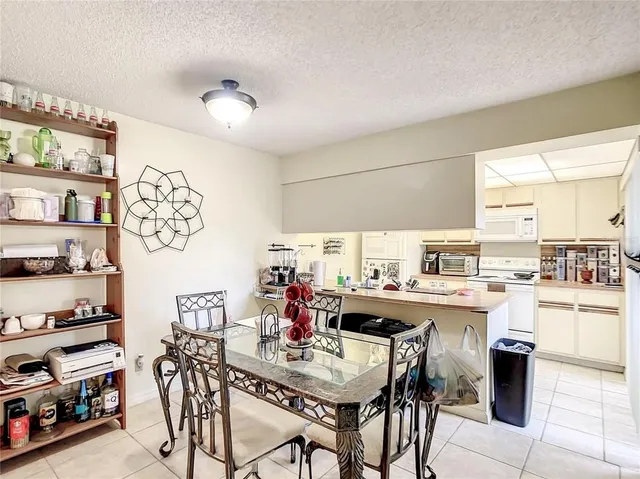 $239,000 | 5285 Cypress Court, Unit 723, Orlando, FL 32811