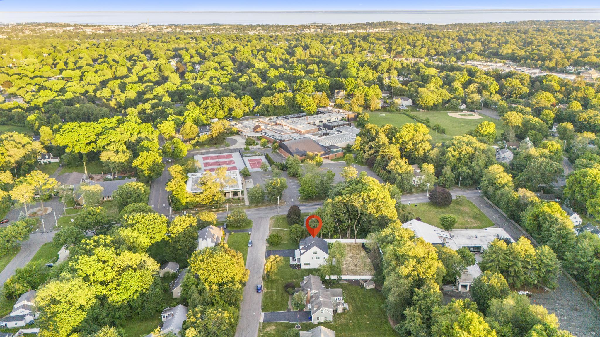 31 High Ridge Road Fairfield, CT 06825 - Photo 37 of 37 a view of city and mountain