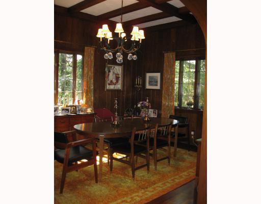 Dining Room. HANDSOME FORMAL DINING ROOM