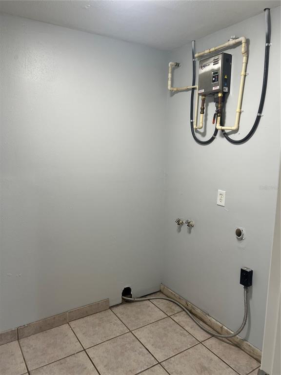 4843 Billy Direct Lane Lutz, FL 33559 - Photo 9 of 13